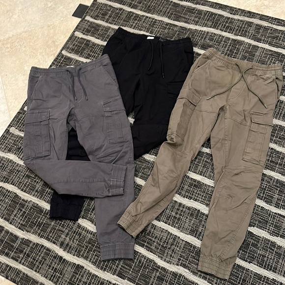 H&M Other - 3 pair of H&M cargo / jogger pants. One price. All smalls.
